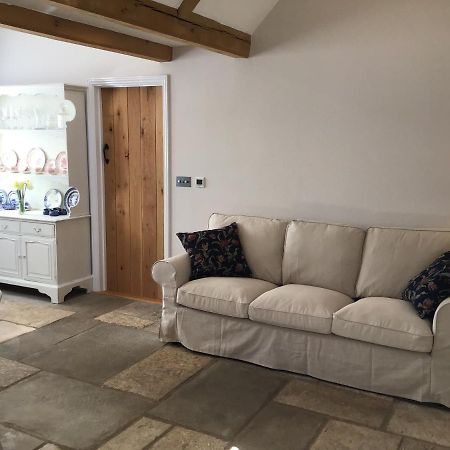 Courtyard Cottage Stroud  Exterior foto