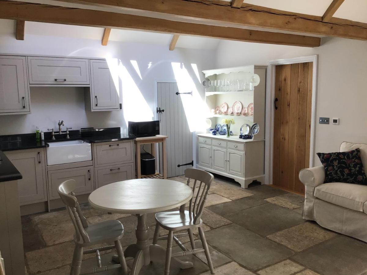 Courtyard Cottage Stroud  Exterior foto